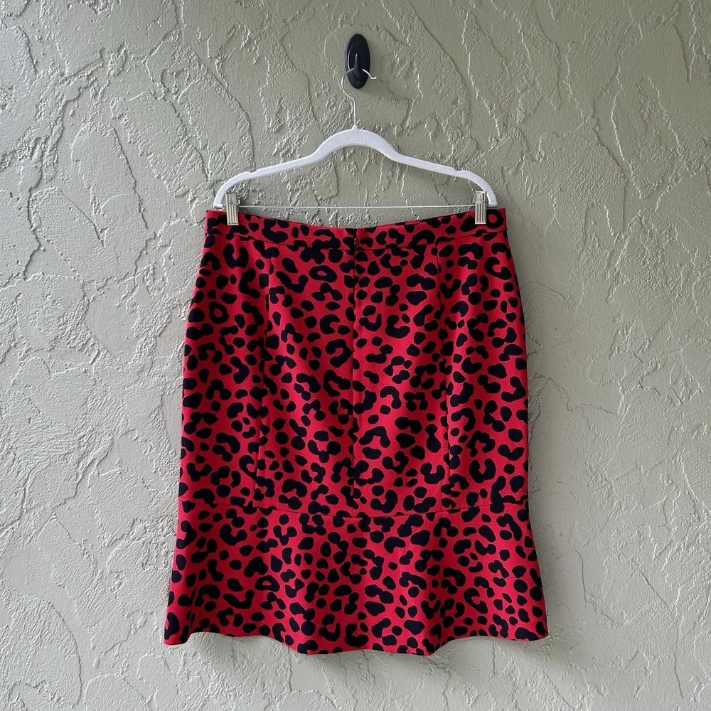 Ann Taylor Women's 14 Red Black Multi Animal Leopard Flounce Pencil Skirt NWOT